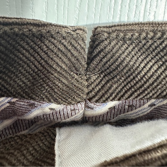Peter Millar size 33 Nanoluxe‎ fine wale cords, brown, stretch, flat front - Picture 3 of 11